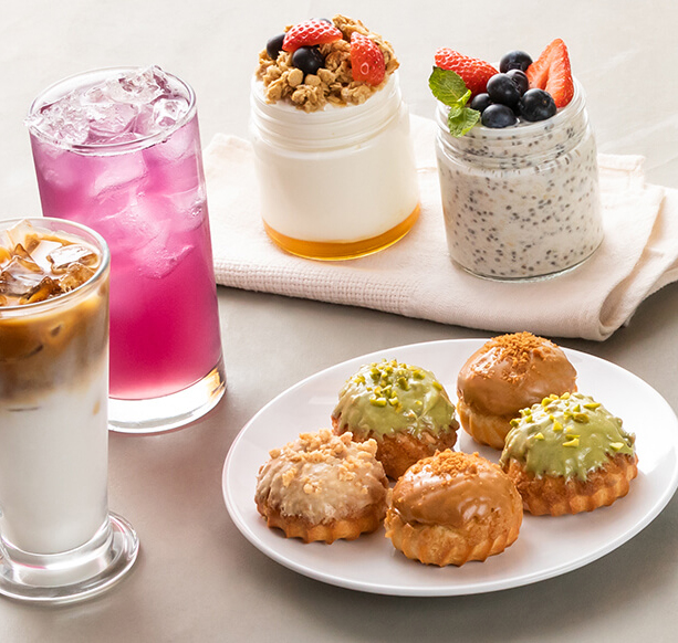 IMAGE OF PARFAITS, DRINKS, PASTRIES